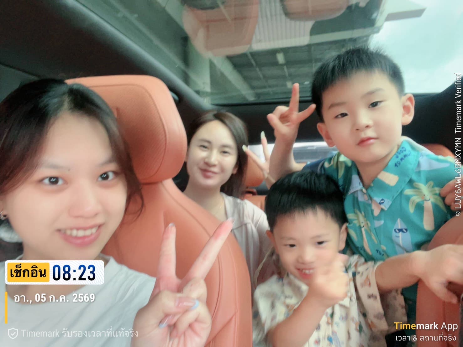Guests traveling with Jackky in Chiang Mai — guest trip chiangmai 25