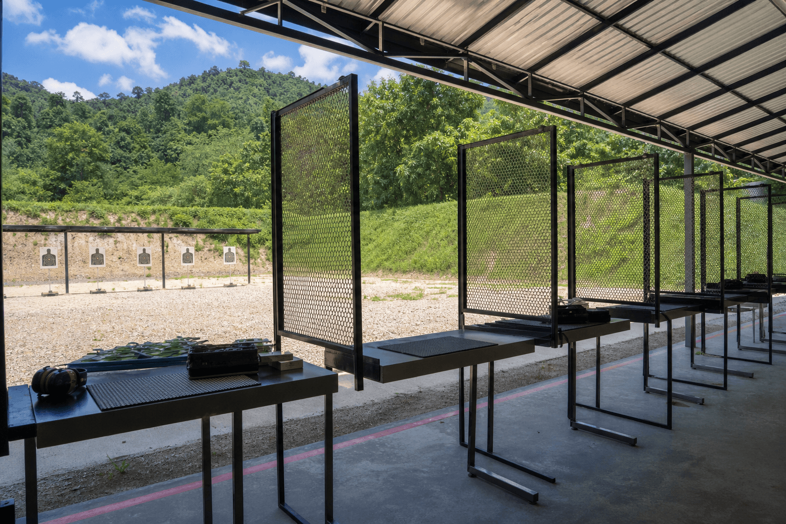 333 shooting range Mae Rim — outdoor range lanes